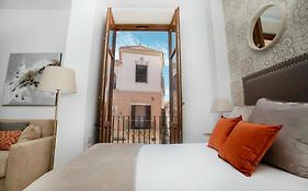 Feelathome Mártires Apartments